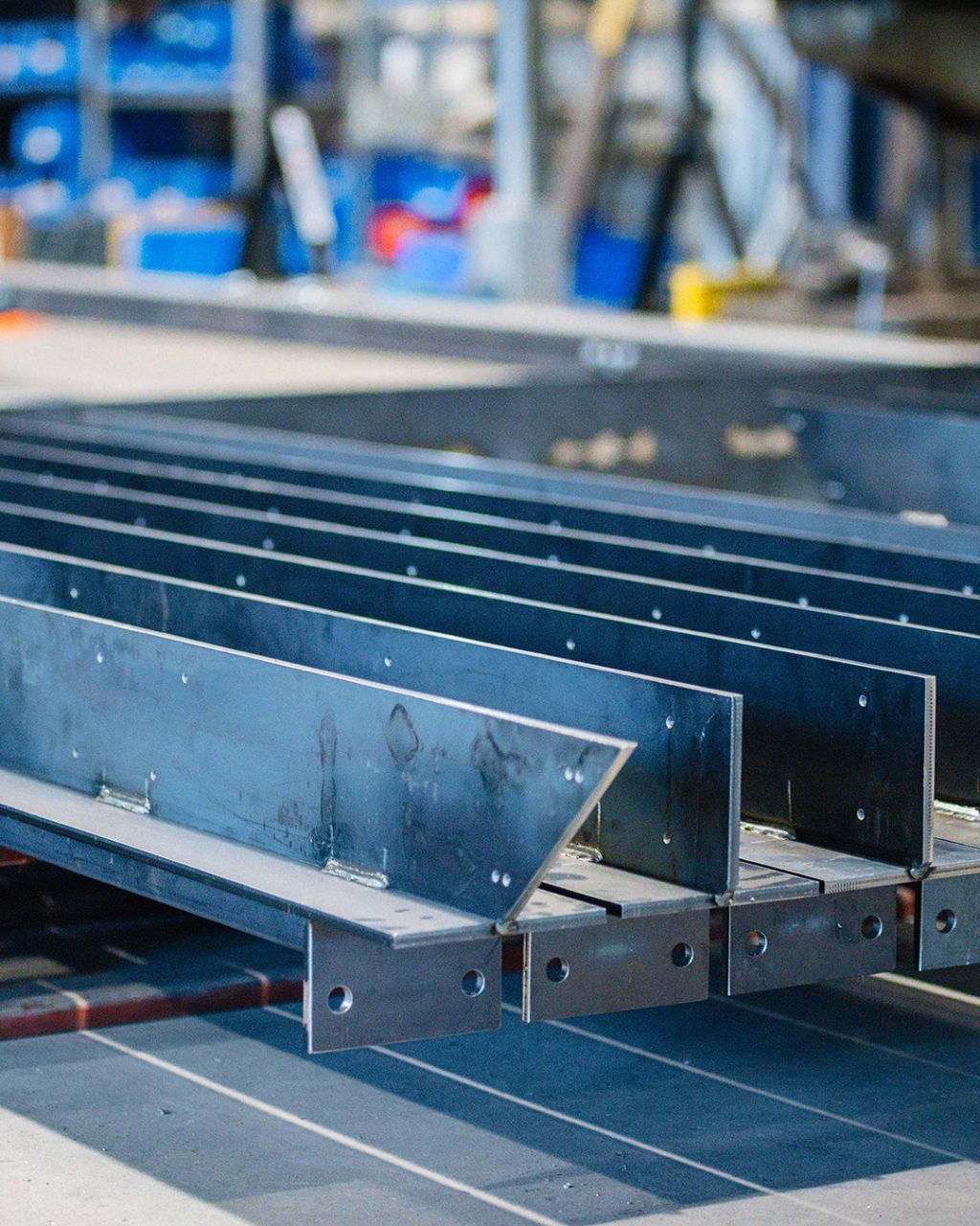 Metallträger für die Fertigung des Aufzugs