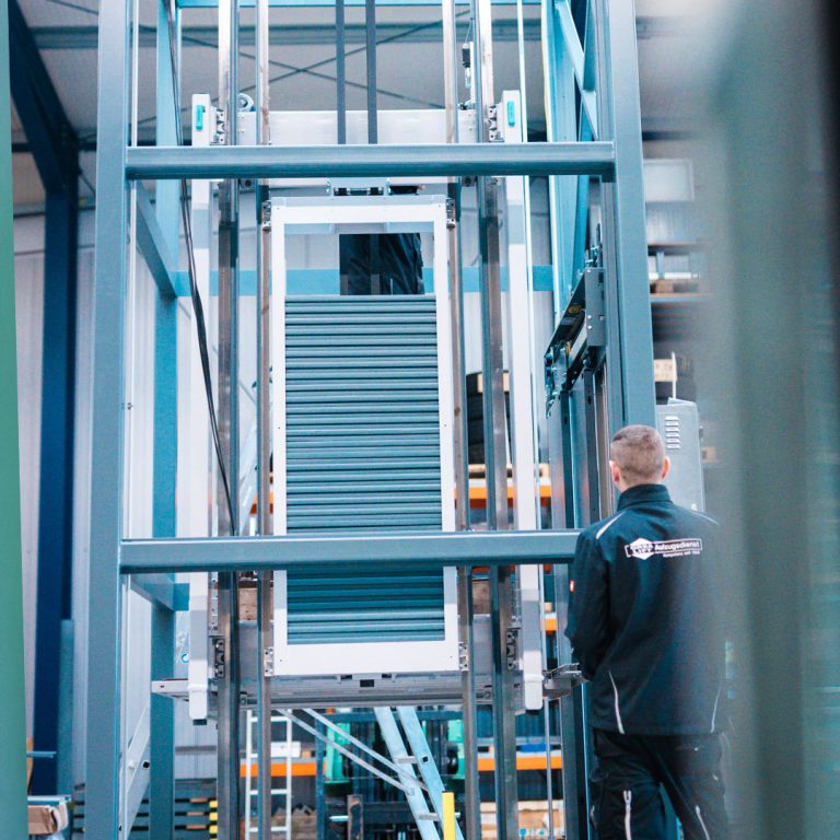 Gesamtansicht des Homelifts